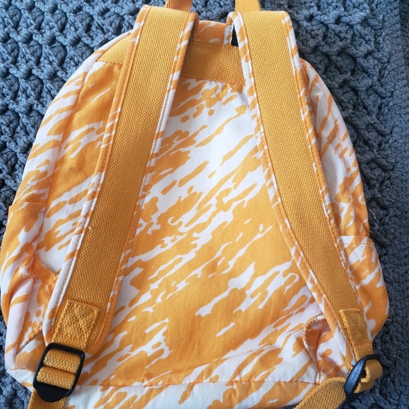 Kipling Backpack 💛 🎒 - Picture 7 of 16